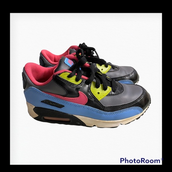 Nike Other - Nike Air Max Colour Block Sneakers
